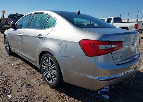 2015 Kia Cadenza Premium из США, поврежденный, VIN KNALN4D76F5170563